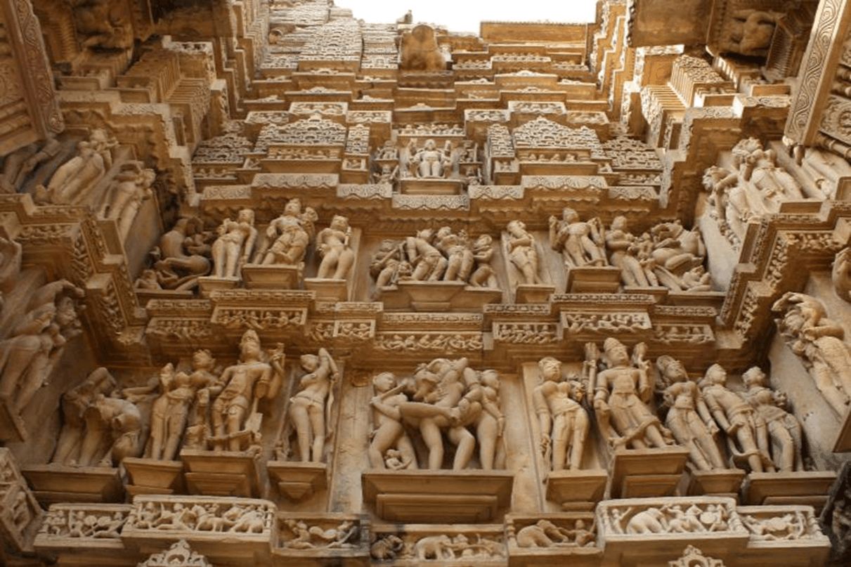 VARANASI—KHAJURAHO (BY FLIGHT)